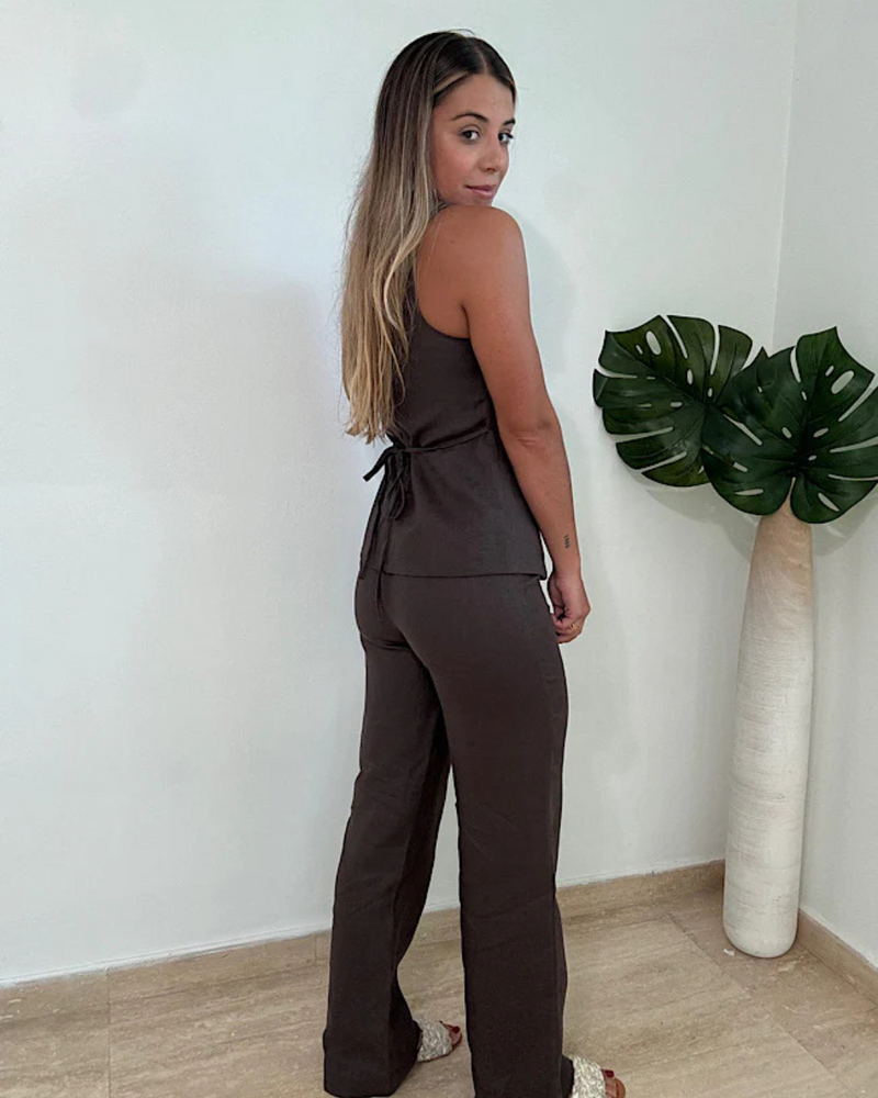 Conjunto Femenino de Lino Chic Elegancia Minimalista y Ajuste Sofisticado