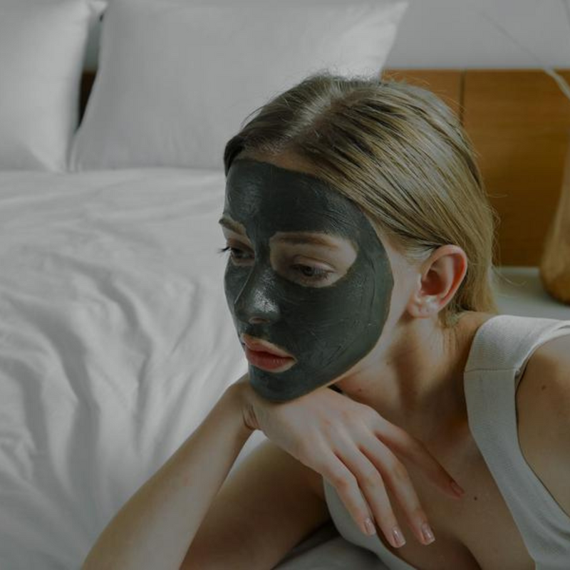 Mascarilla de Arcilla Hidratante y Limpiadora Profunda