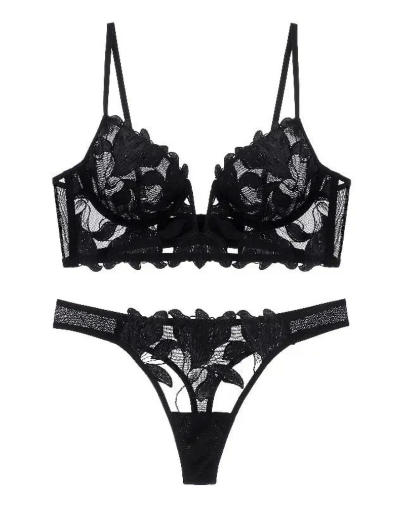 Conjunto de Lencería de Encaje Floral con Sujetador de Copa Estructurada y Tanga a Juego