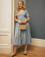 Vestido de Cuadros Gingham con Volados Estilo Fresco y Elegante