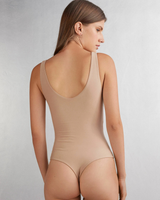 Body Reafirmante con Efecto Moldeador y Soporte sin Aros